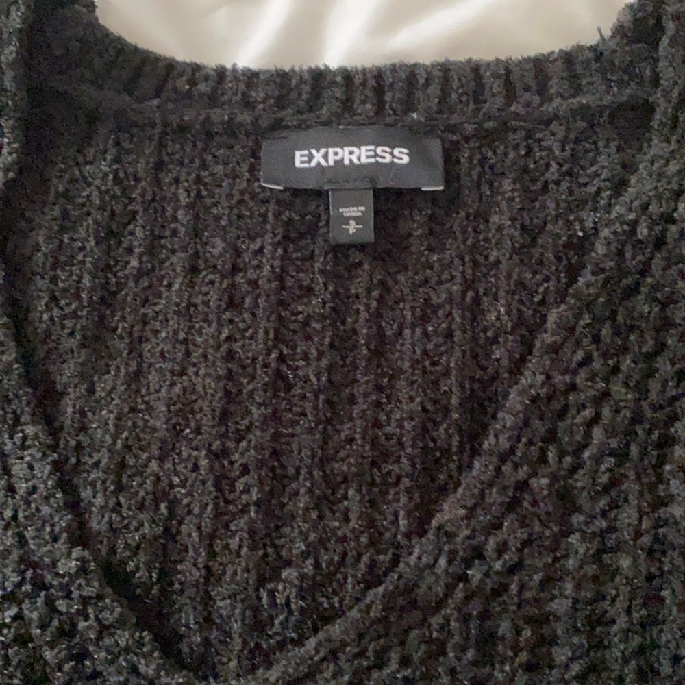 Black comfy express sweater